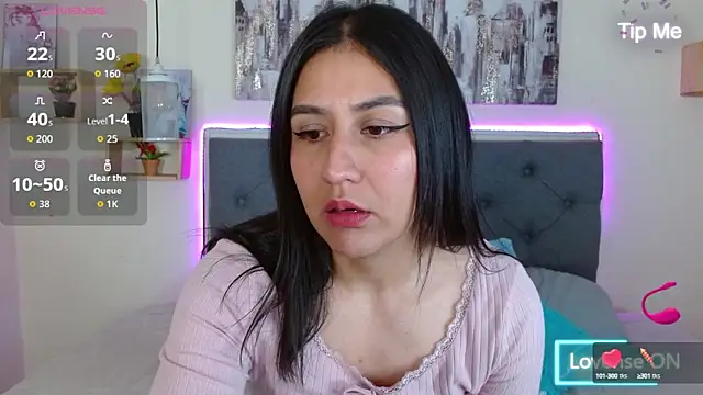 Snapshot of mia_aira chatting on September 20, 2025, 3:02 pm mia aira online show from September 20, 2025, 3:02 pm