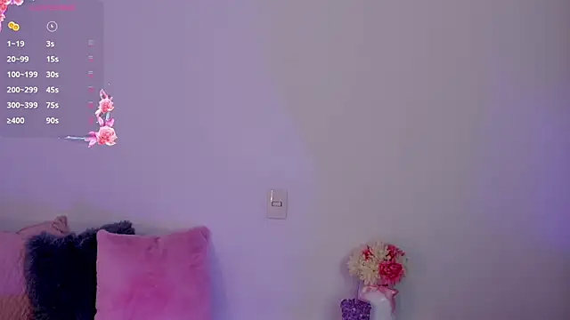 Snapshot of Brisa_blue chatting on May 27, 2026, 7:11 pm Brisa blue online show from May 27, 2026, 7:11 pm