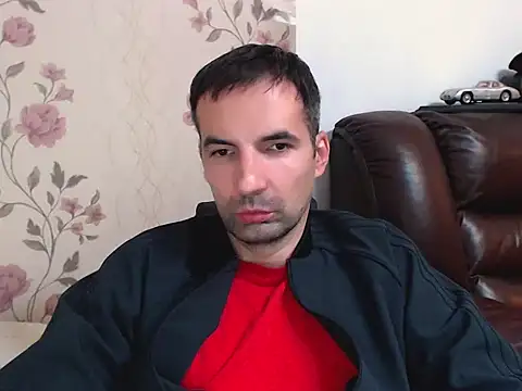 Snapshot of Leo_1617 chatting on November 3, 2025, 4:41 pm Leo 1617 online show from November 3, 2025, 4:41 pm