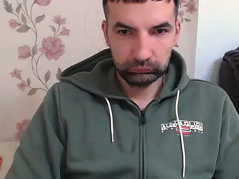 Snapshot of Leo_1617 chatting on March 24, 2026, 12:32 pm Leo 1617 online show from March 24, 2026, 12:32 pm