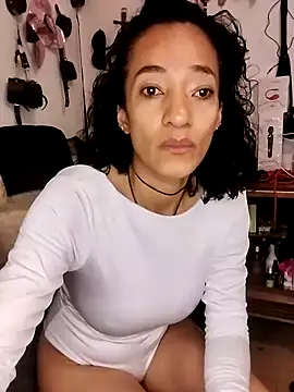 Snapshot of SamaraMartinez chatting on May 7, 2026, 11:48 am SamaraMartinez online show from May 7, 2026, 11:48 am