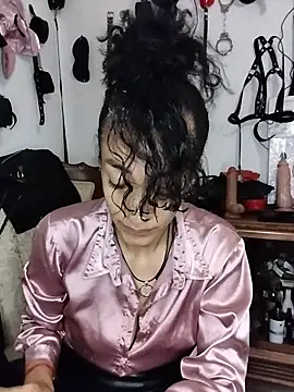 Snapshot of SamaraMartinez chatting on May 8, 2026, 1:05 pm SamaraMartinez online show from May 8, 2026, 1:05 pm