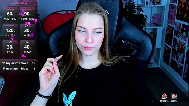 CuteMousee online show from February 12, 2025, 8:49 am