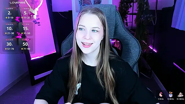 CuteMousee online show from October 18, 2025, 5:21 am