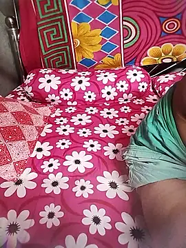 Priya-bhabi012 online show from January 11, 2026, 4:56 pm