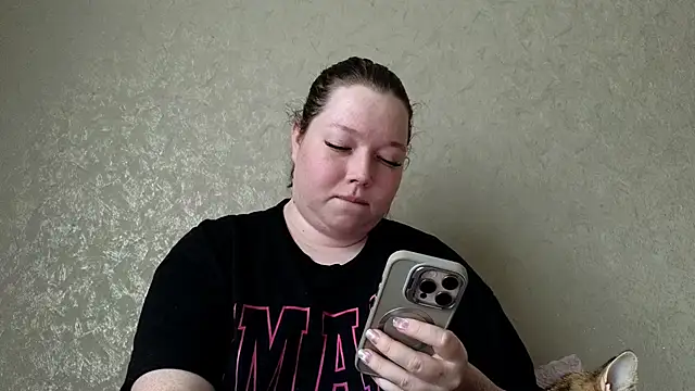 Snapshot of Blush_Lolaa chatting on June 2, 2026, 10:50 am Blush Lolaa online show from June 2, 2026, 10:50 am