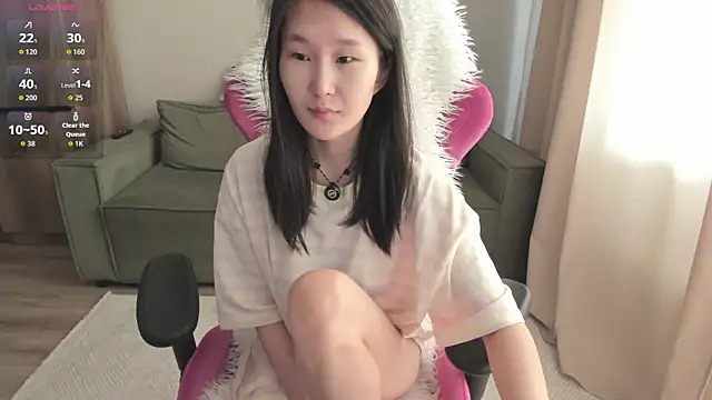 Snapshot of sweetiebunny22 chatting on August 4, 2026, 5:21 am sweetiebunny22 online show from August 4, 2026, 5:21 am