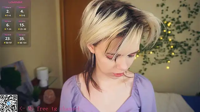 Snapshot of EngelAlman chatting on November 16, 2025, 7:14 am EngelAlman online show from November 16, 2025, 7:14 am