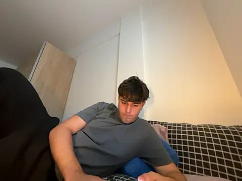 Pablogn24 online show from October 28, 2025, 3:25 pm