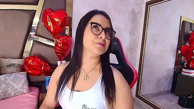 ZoehRoux online show from February 21, 2025, 4:18 am