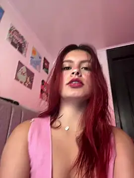 Snapshot of Isa_smeraldy chatting on July 2, 2026, 8:04 pm Isa smeraldy online show from July 2, 2026, 8:04 pm