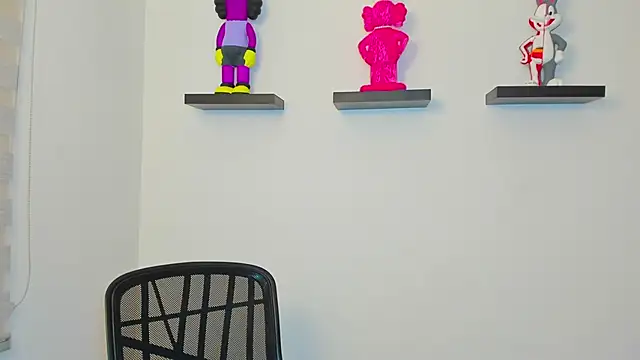 Snapshot of Gangster_Girl chatting on December 6, 2024, 12:23 am Gangster Girl online show from December 6, 2024, 12:23 am