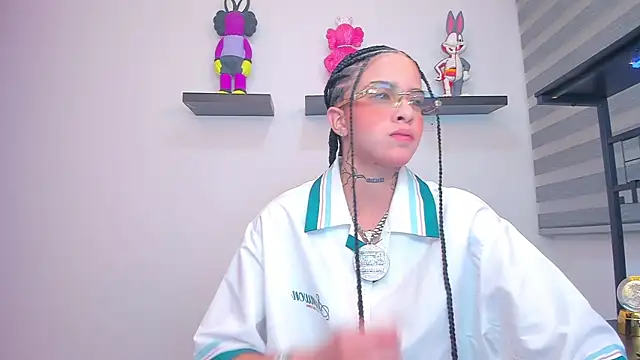 Gangster Girl online show from June 21, 2026, 5:43 am