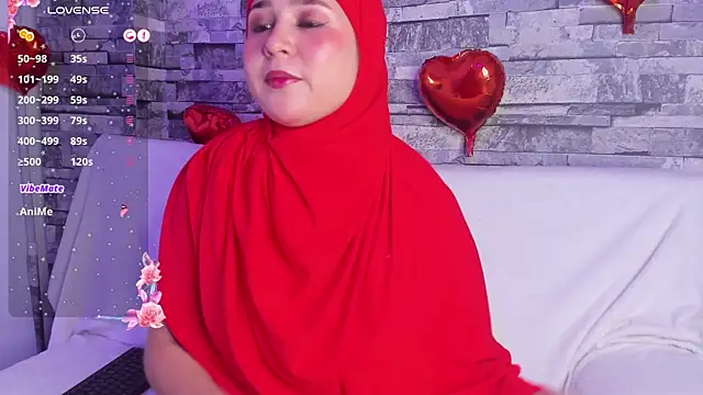 Snapshot of SamiQuest chatting on February 14, 2025, 4:04 am SamiQuest online show from February 14, 2025, 4:04 am