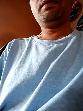 Snapshot of daddy_indian chatting on December 11, 2024, 7:53 am daddy indian online show from December 11, 2024, 7:53 am