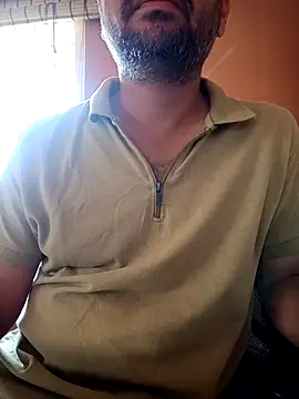 Snapshot of daddy_indian chatting on February 20, 2025, 10:05 am daddy indian online show from February 20, 2025, 10:05 am