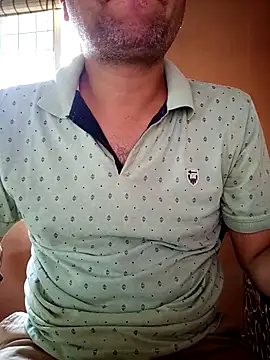 Snapshot of daddy_indian chatting on October 8, 2025, 3:59 am daddy indian online show from October 8, 2025, 3:59 am