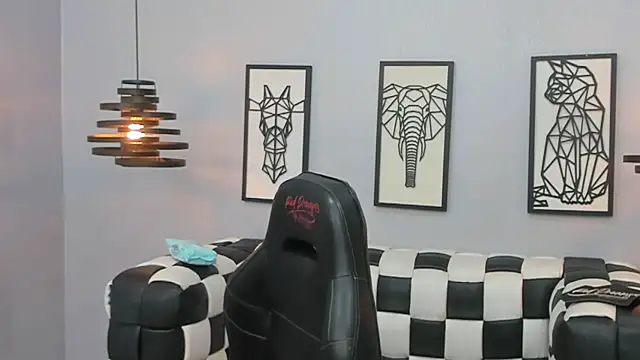 SARAFOXX  online show from January 31, 2025, 11:46 am