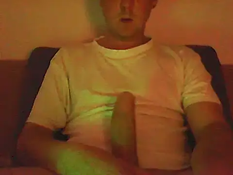 Sunnygun0 online show from March 3, 2025, 1:42 pm