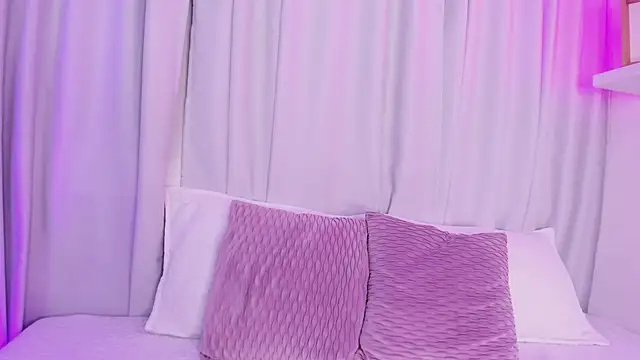 susyy7 online show from October 26, 2025, 7:31 pm