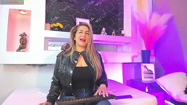 Cinthya mjs online show from March 5, 2026, 12:01 pm