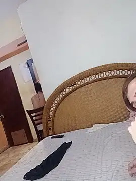 Milfvalesk online show from March 8, 2025, 6:47 pm