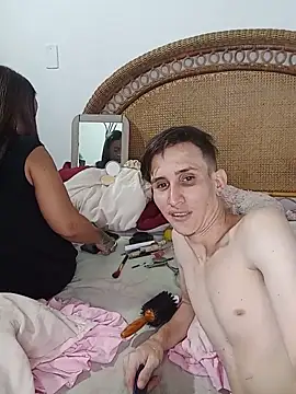 Milfvalesk online show from September 12, 2025, 4:29 pm