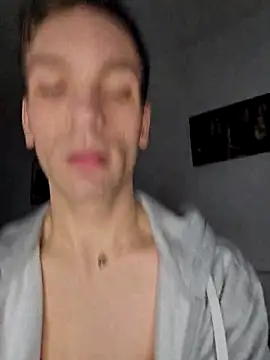 Snapshot of nickdtr chatting on October 17, 2025, 6:10 pm nickdtr online show from October 17, 2025, 6:10 pm