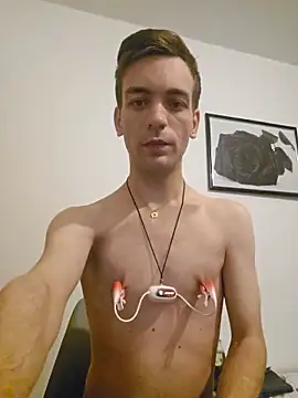 Snapshot of nickdtr chatting on October 26, 2025, 11:31 pm nickdtr online show from October 26, 2025, 11:31 pm