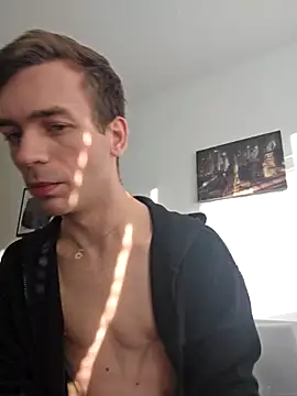 Snapshot of nickdtr chatting on October 31, 2025, 7:20 am nickdtr online show from October 31, 2025, 7:20 am