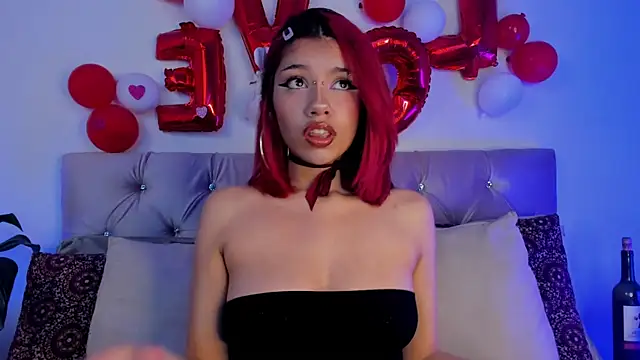 Redpandaa  online show from February 18, 2025, 11:22 am