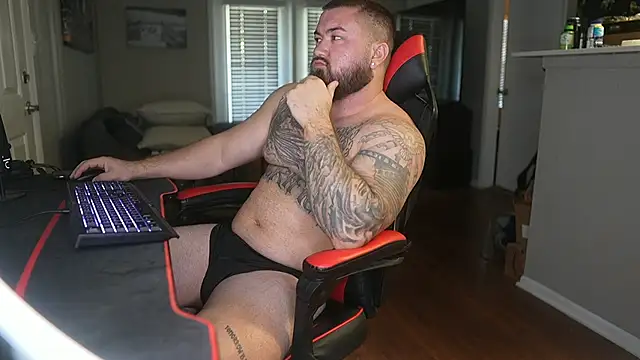 Snapshot of B_The_Creator_X chatting on March 12, 2025, 9:45 pm B The Creator X online show from March 12, 2025, 9:45 pm