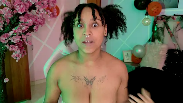 Elith noa online show from October 21, 2025, 7:25 pm