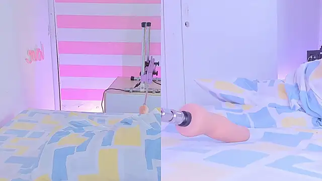 Snapshot of pamela_cm chatting on March 6, 2025, 1:27 am pamela cm online show from March 6, 2025, 1:27 am