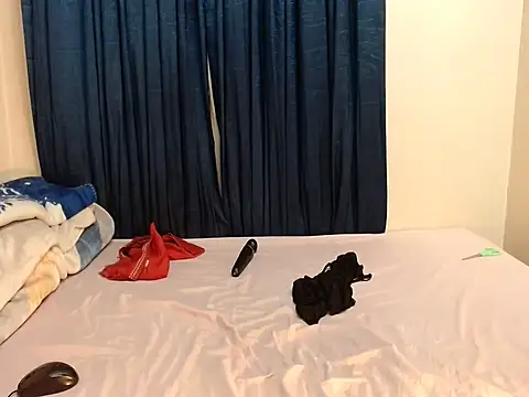 Snapshot of SexyMbalee chatting on November 6, 2025, 8:54 pm SexyMbalee online show from November 6, 2025, 8:54 pm