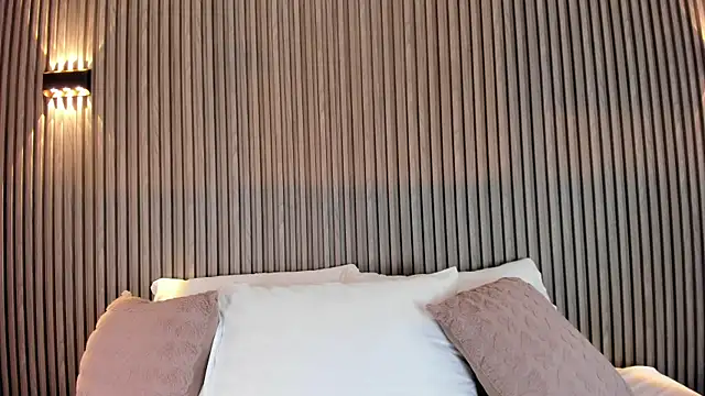 CaitlynCouper online show from March 13, 2026, 11:50 am