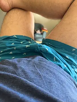 Snapshot of versatile_guy01 chatting on November 9, 2025, 10:02 am versatile guy01 online show from November 9, 2025, 10:02 am