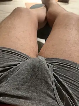 Snapshot of versatile_guy01 chatting on March 23, 2026, 6:01 pm versatile guy01 online show from March 23, 2026, 6:01 pm