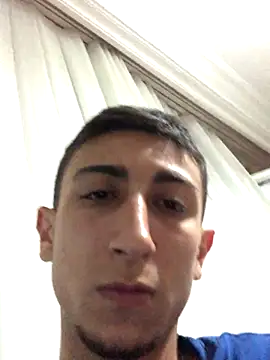 Snapshot of kerimyuce chatting on October 24, 2025, 10:06 pm kerimyuce online show from October 24, 2025, 10:06 pm