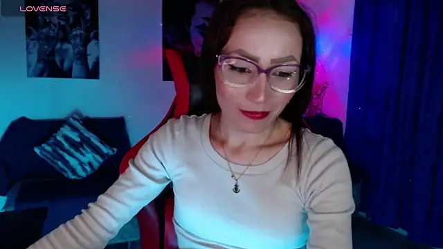 Sara-Guzman1 online show from March 24, 2026, 5:45 am
