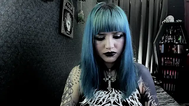 Snapshot of DimmuandDarkness chatting on February 20, 2025, 4:39 am DimmuandDarkness online show from February 20, 2025, 4:39 am