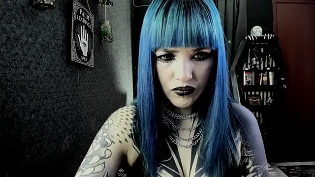 Snapshot of DimmuandDarkness chatting on March 22, 2025, 4:04 pm DimmuandDarkness online show from March 22, 2025, 4:04 pm