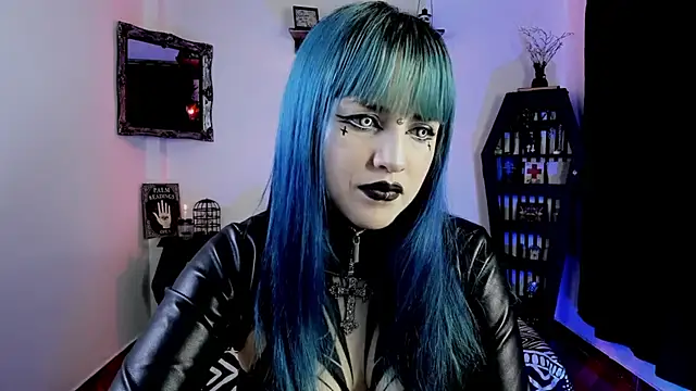 Snapshot of DimmuandDarkness chatting on October 25, 2025, 7:38 am DimmuandDarkness online show from October 25, 2025, 7:38 am