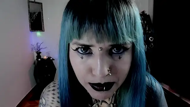 Snapshot of DimmuandDarkness chatting on June 18, 2026, 4:11 pm DimmuandDarkness online show from June 18, 2026, 4:11 pm