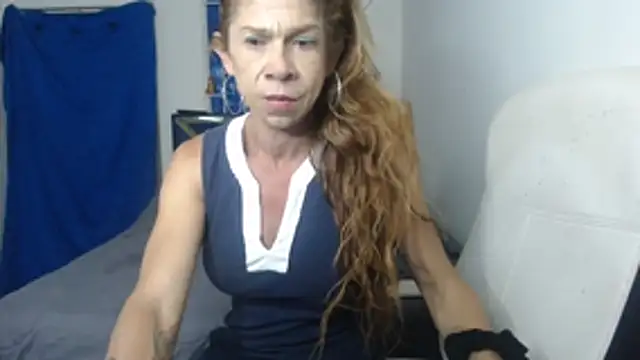 Snapshot of Antonella_borja chatting on October 29, 2025, 4:48 am Antonella borja online show from October 29, 2025, 4:48 am