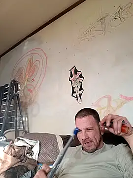 Snapshot of gettinit2wice chatting on February 17, 2025, 11:53 pm gettinit2wice online show from February 17, 2025, 11:53 pm