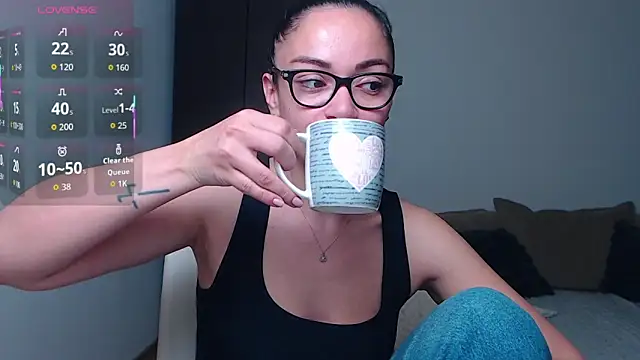 BabySerene online show from May 3, 2026, 2:50 am