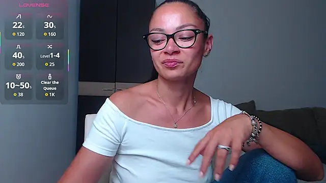 Snapshot of BabySerene chatting on July 17, 2026, 3:35 am BabySerene online show from July 17, 2026, 3:35 am