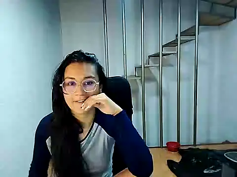 Snapshot of Jessie_Desire chatting on February 24, 2025, 3:55 am Jessie Desire online show from February 24, 2025, 3:55 am