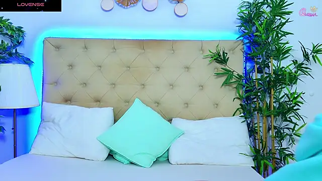 DaliyaArabian online show from January 12, 2026, 1:05 pm